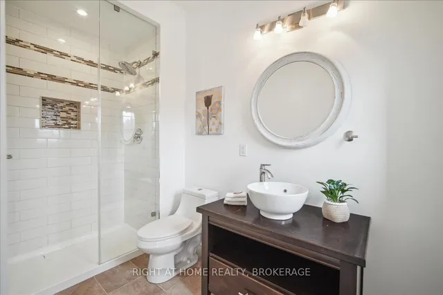 Additional image 38 of 12 Edmonton St