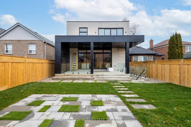 Additional image 40 of 24 Twenty First St