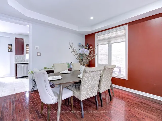 Additional image 10 of 14 Maple Valley St