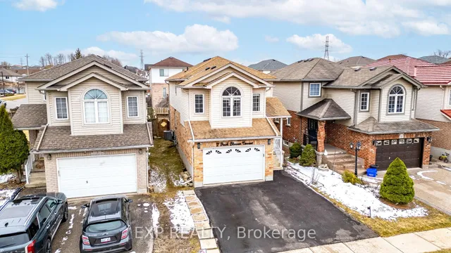 Additional image 6 of 7 Peach Blossom Cres