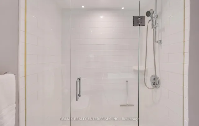 Additional image 13 of 54 Pinebrook Ave