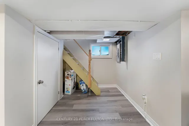 Additional image 22 of 111 Melrose Ave