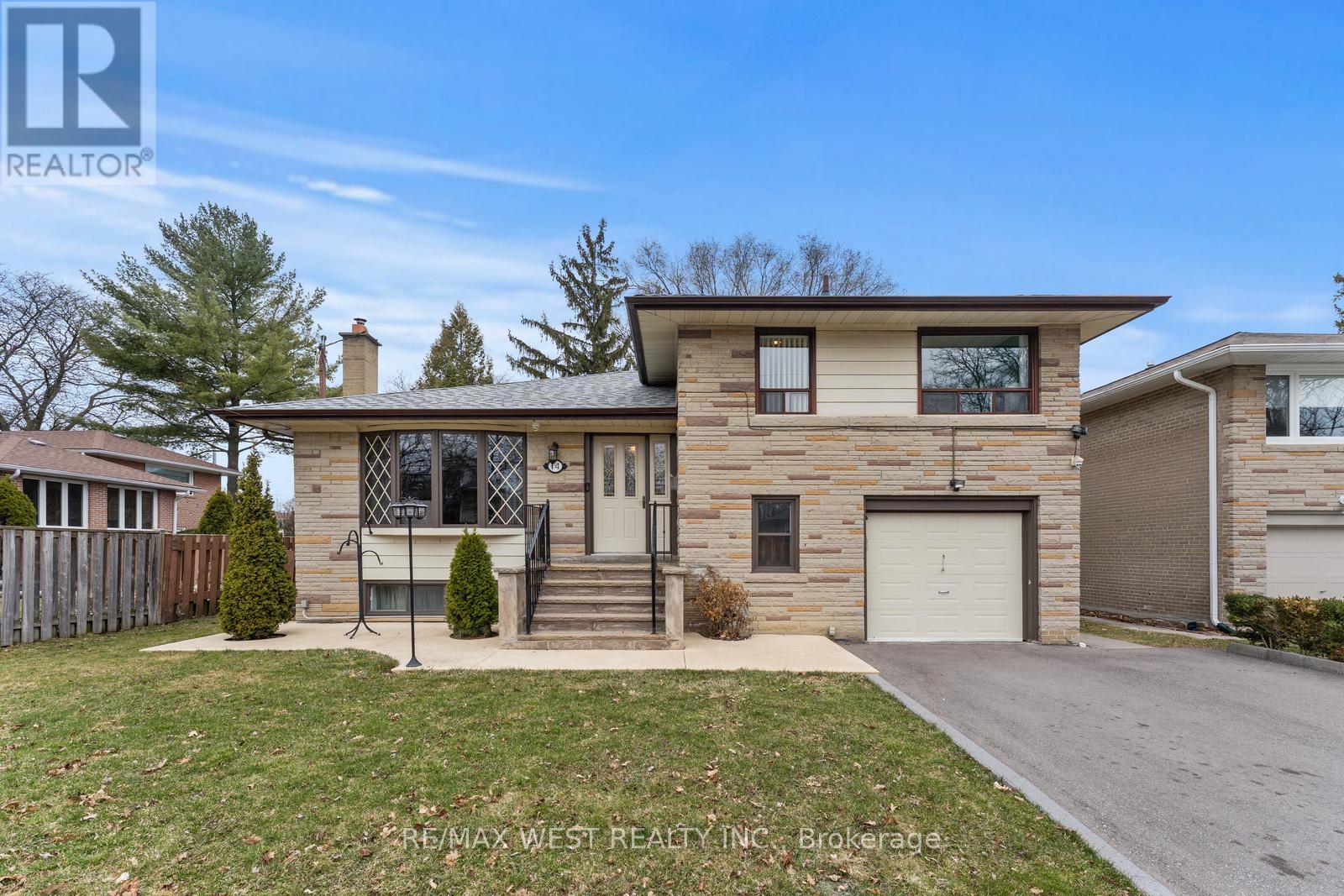 14 WATERCLIFFE ROAD|Toronto (Rexdale-Kipling), Ontario M9W4E6