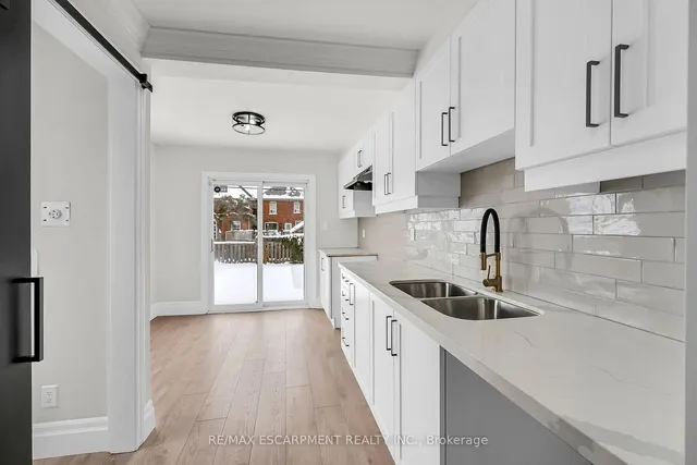 Additional image 15 of 117 Rosslyn Ave