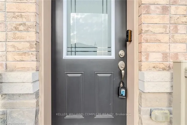 Additional image 5 of 2 HOLCOMB Terr