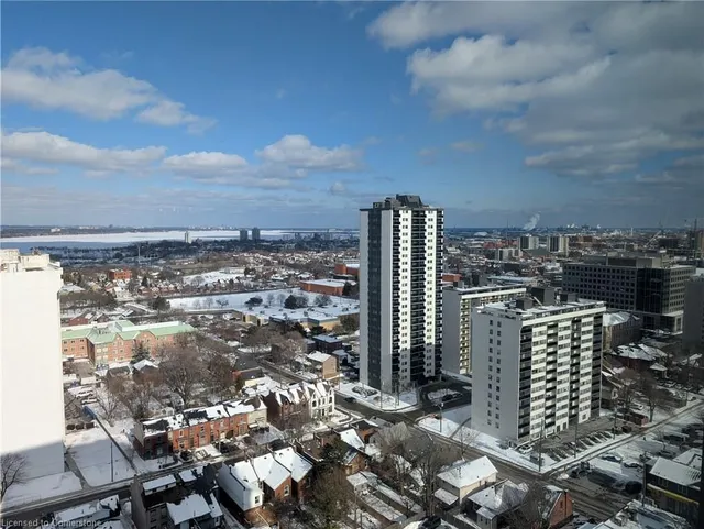 Additional image 29 of 15 Queen St Unit 1707