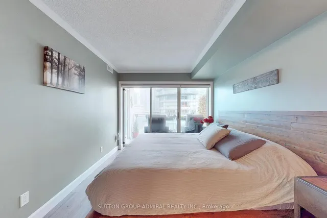 Additional image 9 of 600 Queens Quay Unit 705