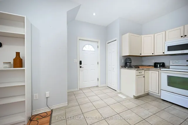 Additional image 30 of 200 Kensington Ave