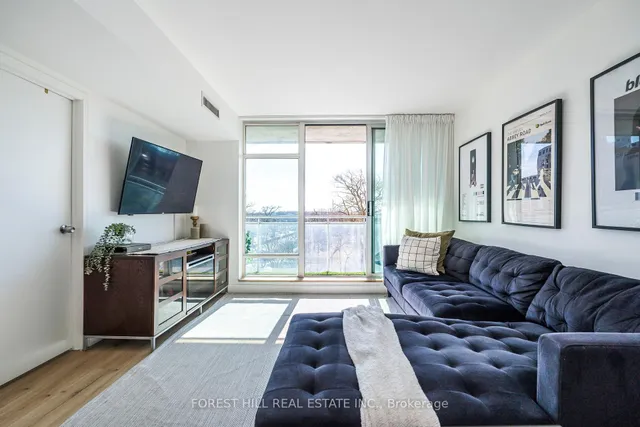 Additional image 13 of 650 Queens Quay Unit 608