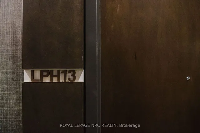 Additional image 5 of 118 King St Unit LPH13