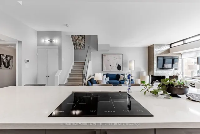 Additional image 8 of 40 Oaklands Ave Unit 335