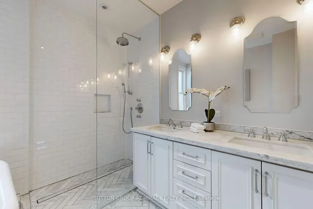 Additional image 23 of 426 Wellesley St