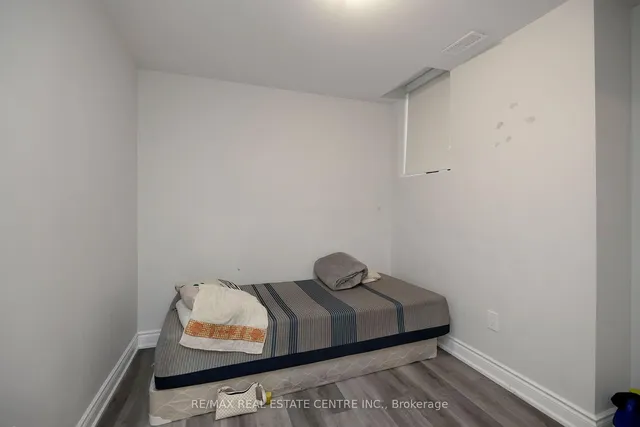 Additional image 45 of 12 Torraville St