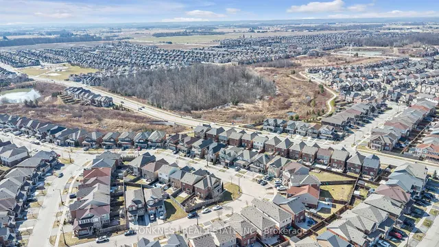 Additional image 45 of 97 Miracle Tr