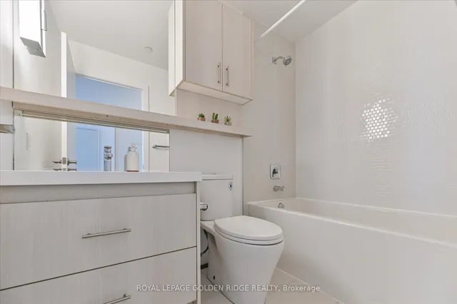 Additional image 13 of 150 Fairview Mall Dr Unit 309