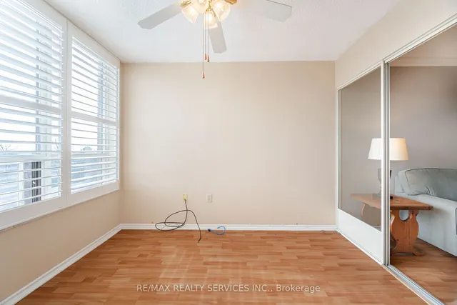 Additional image 20 of 20 Cherrytree Dr Unit 411