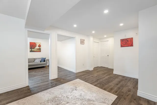 Additional image 31 of 577 Caverhill Cres