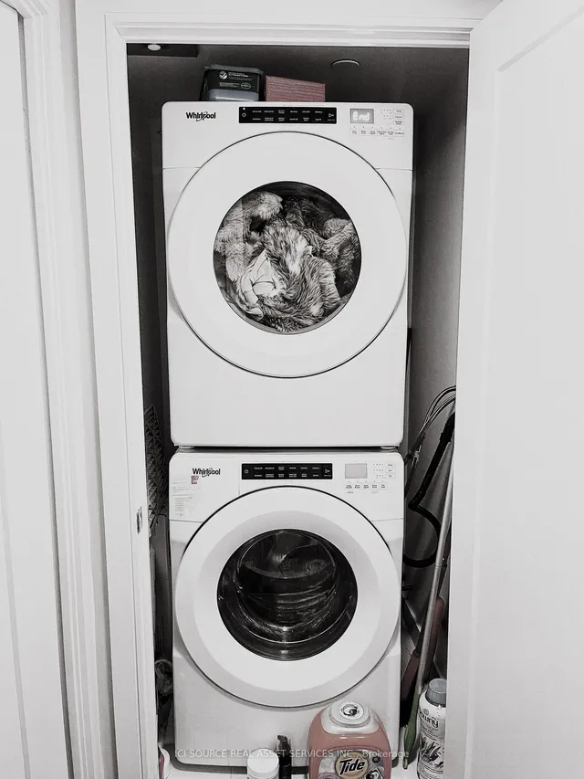 Additional image 8 of 225 Village Green Sq Unit 702