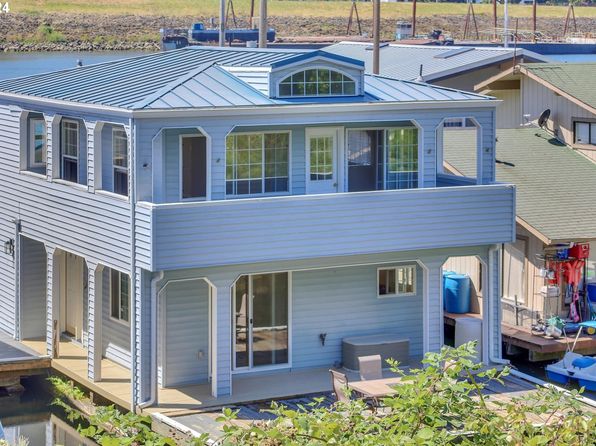1915 N Jantzen Ave, Portland, OR 97217