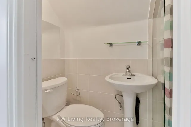 Additional image 20 of 11 Dorine Cres