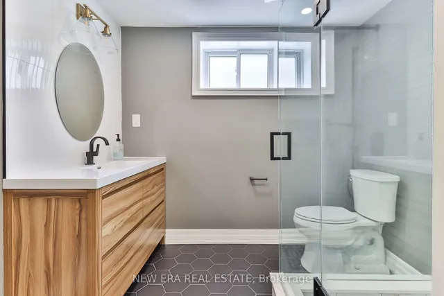 Additional image 32 of 16 Gentian Dr