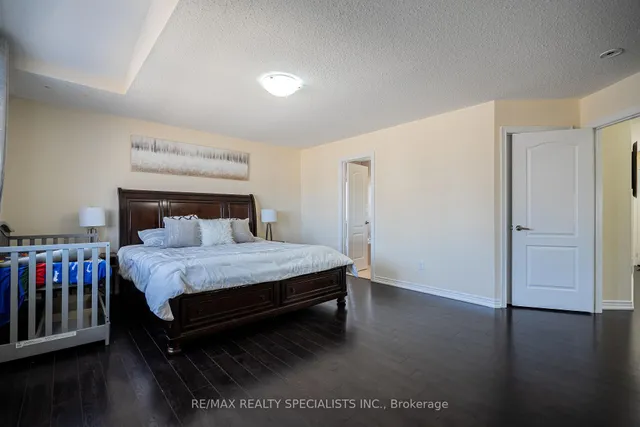 Additional image 23 of 49 Squire Ellis Dr