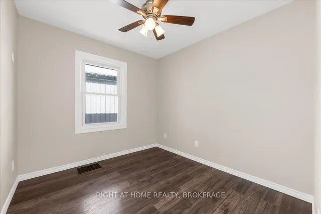 Additional image 17 of 392 East 43rd St