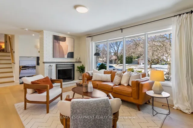 Additional image 12 of 694 Holt Dr