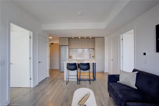 Additional image 6 of 130 River St