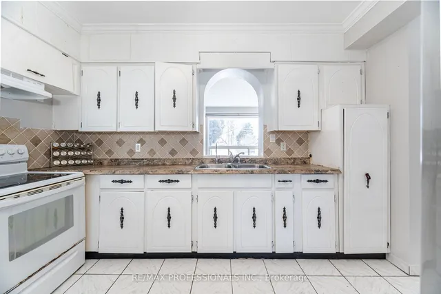 Additional image 11 of 483 Valermo Dr