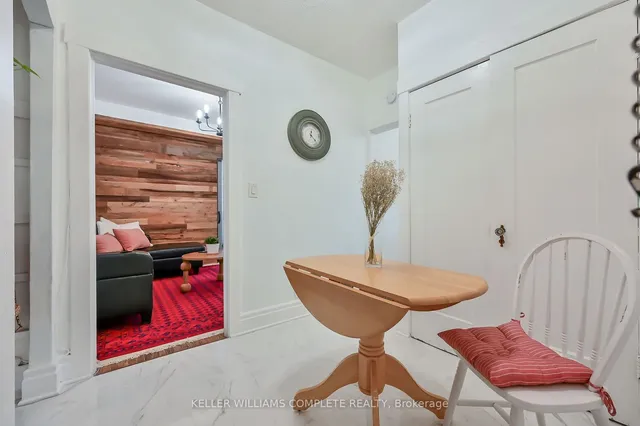 Additional image 10 of 285 King St Unit 8