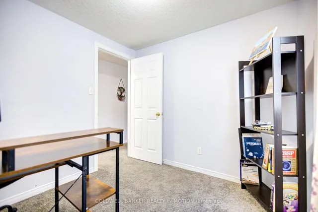 Additional image 24 of 18 Donnenwerth Dr