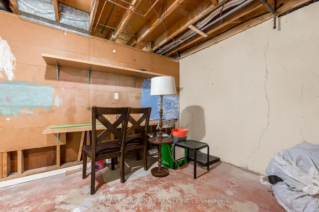 Additional image 22 of 11 Huntsville St Unit F