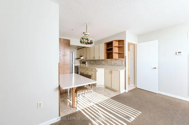 Additional image 21 of 812 Burnhamthorpe Rd Unit 907