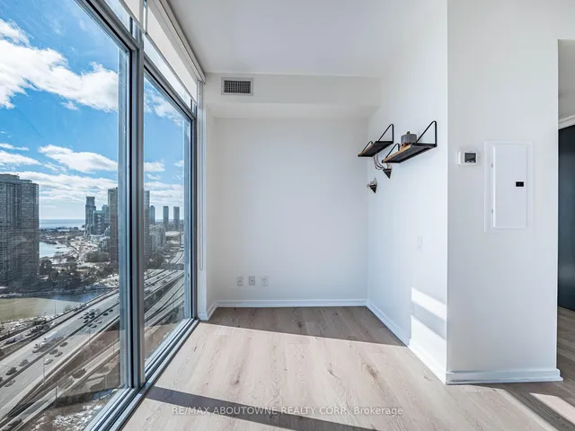 Additional image 16 of 105 The Queensway Ave Unit 2702