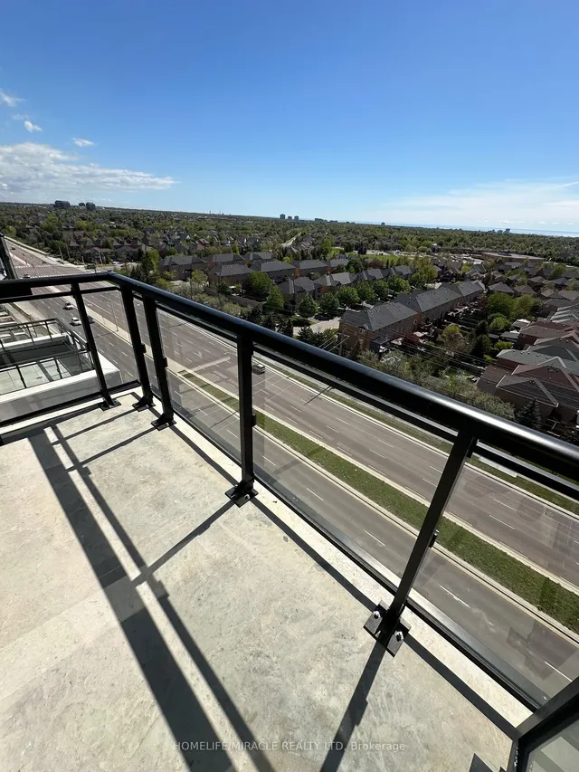 Additional image 20 of 405 Dundas St Unit PH15