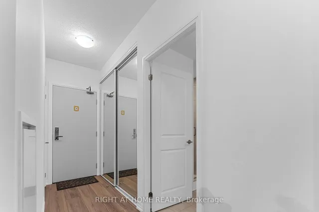 Additional image 7 of 59 Annie Craig Dr Unit 715