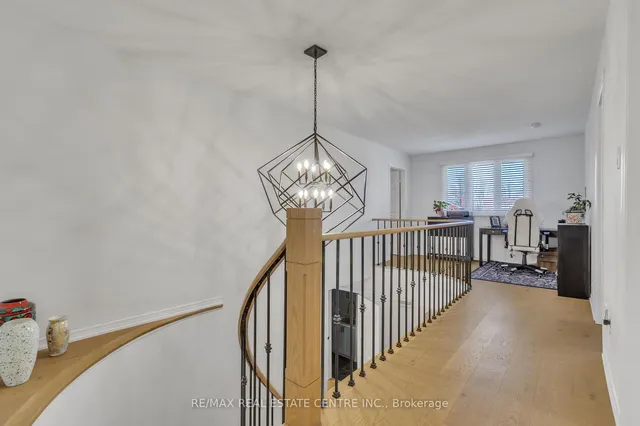 Additional image 34 of 79 Turtlecreek Blvd