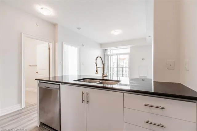 Additional image 11 of 125 Shoreview Pl Unit 510