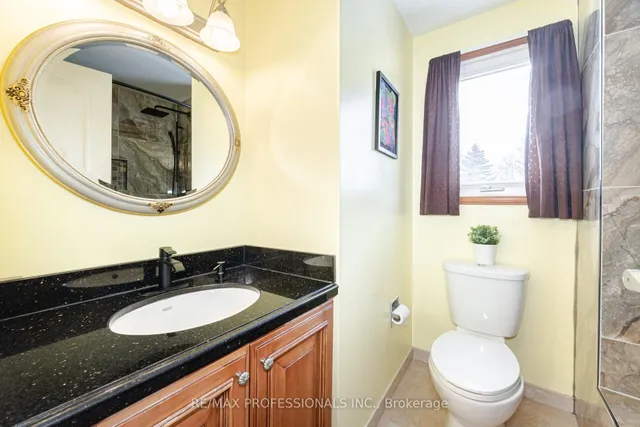 Additional image 23 of 10 Oleander Cres