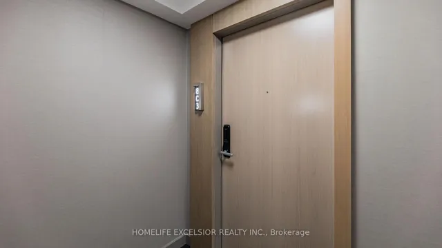 Additional image 27 of 575 Bloor St Unit 803