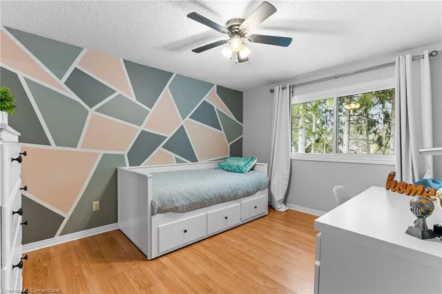 Additional image 26 of 8 Mill View St