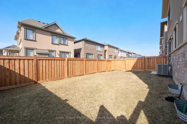 Additional image 46 of 533 Kennedy Circ