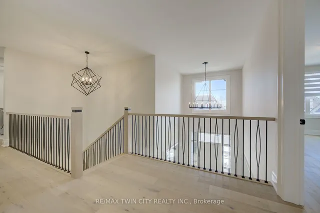 Additional image 23 of 47 Pioneer Ridge Dr