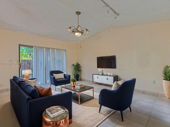 13710 SW 51st Ter #13710, Miami, FL 33175