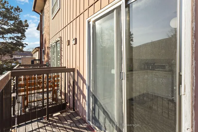 Additional image 3 of 30 Dundalk Dr Unit 100