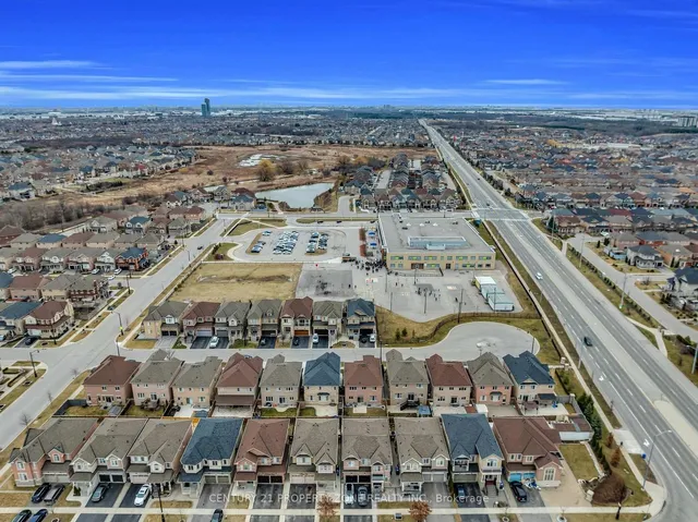 Additional image 50 of 62 Utopia Way