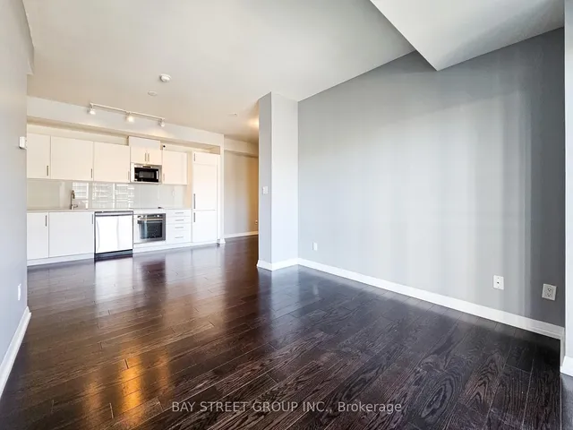 Additional image 9 of 460 Adelaide St Unit 1122