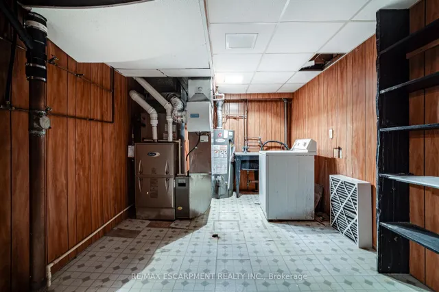 Additional image 40 of 25 ROBINHOOD Dr