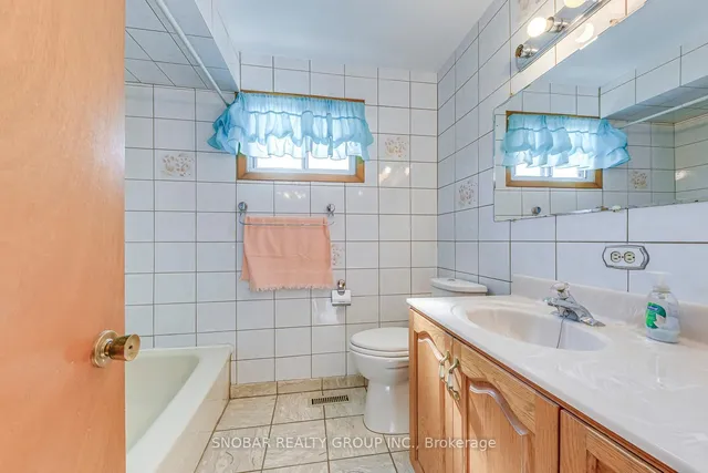 Additional image 14 of 7539 Lockington Cres